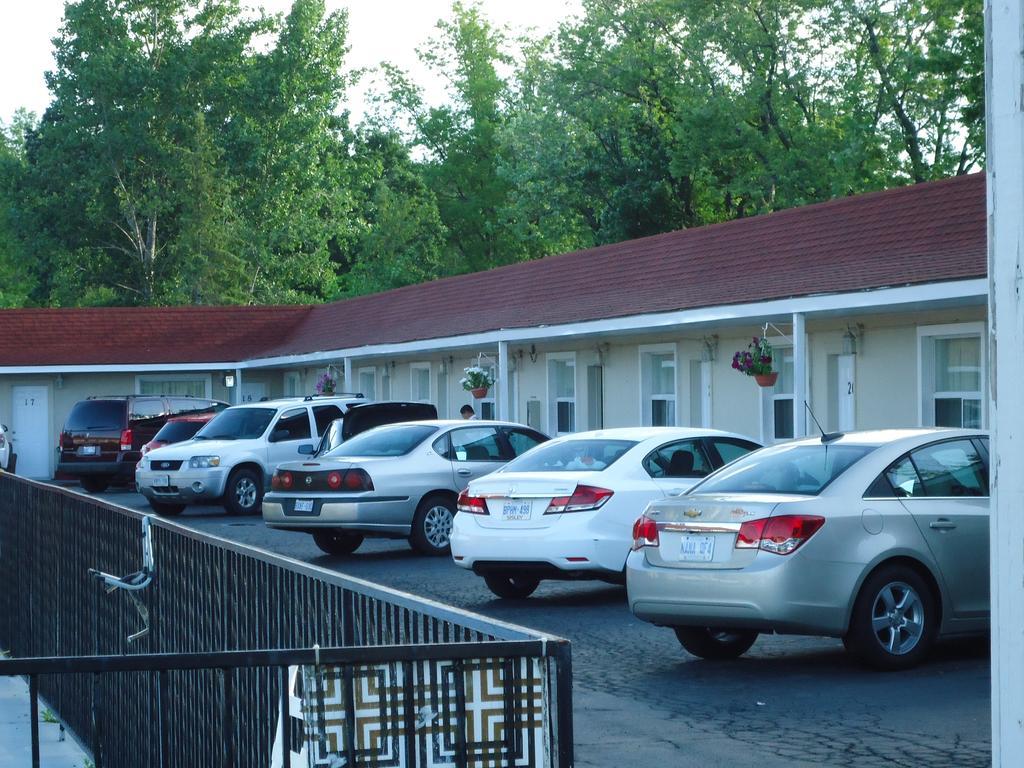 Star Inn By Elevate Rooms Niagara Falls Exterior photo